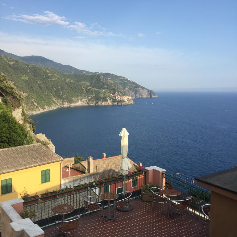 Affittacamere Il Timone Corniglia Exteriör bild