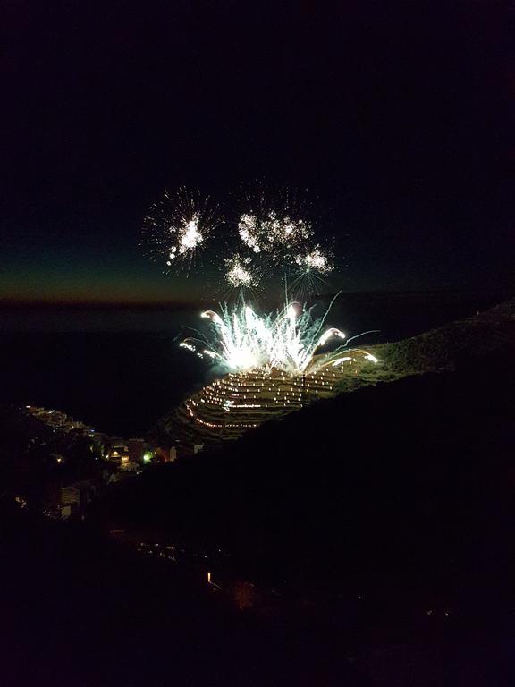 Affittacamere Il Timone Corniglia Exteriör bild