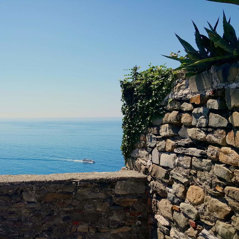 Affittacamere Il Timone Corniglia Exteriör bild