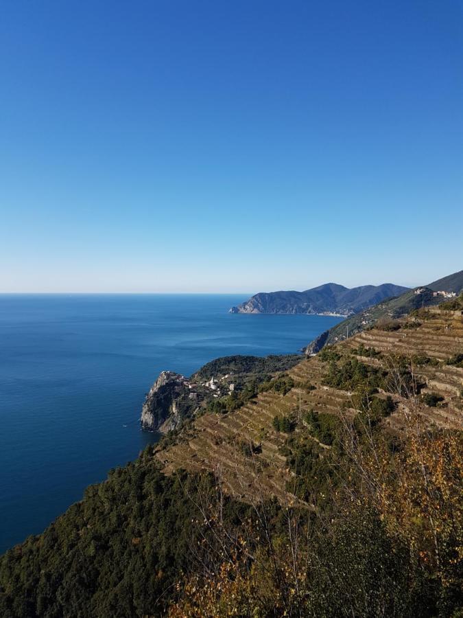 Affittacamere Il Timone Corniglia Exteriör bild